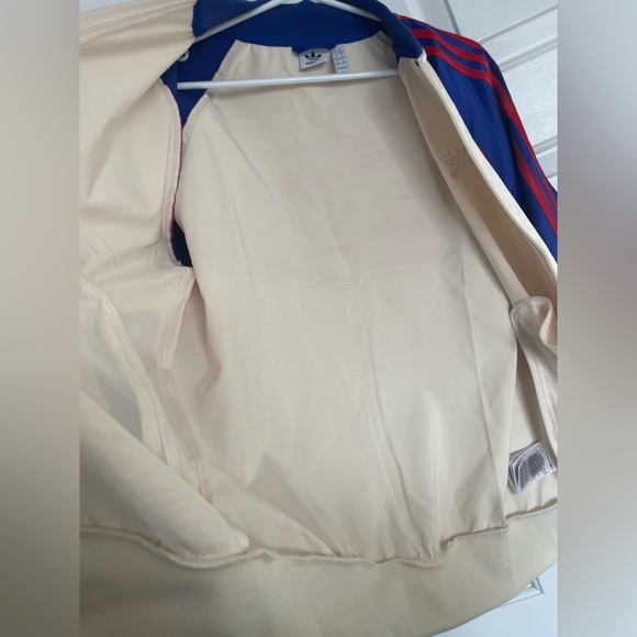 Adidas Women’s Satin SST Track Jacket Sweater - Size Medium 💪 - Picture 6 of 11